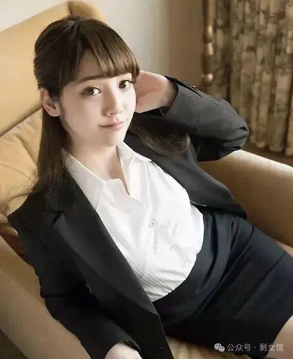 欧美丰满大乳**毛片家庭观影推荐轻松长剧陪伴合集